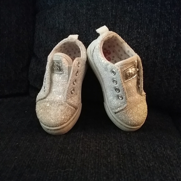 Sparkle Sneakers - Picture 5 of 12